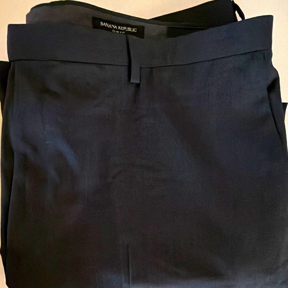 Banana Republic Men's 44x32 Black Super 120s Wool Italian Flat Front Dress Pants